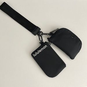 Lululemon wristlet card holder and pouch